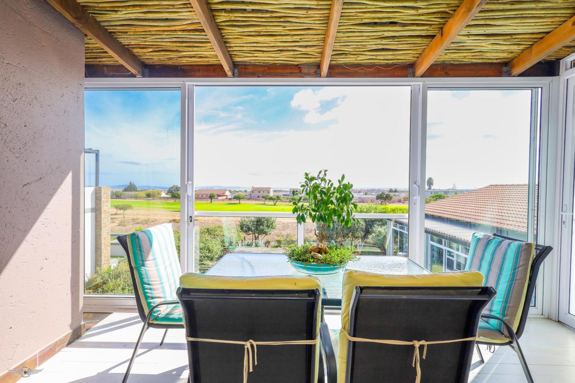Flensborg Studios & Penthouse - Langebaan Golf Estate エクステリア 写真