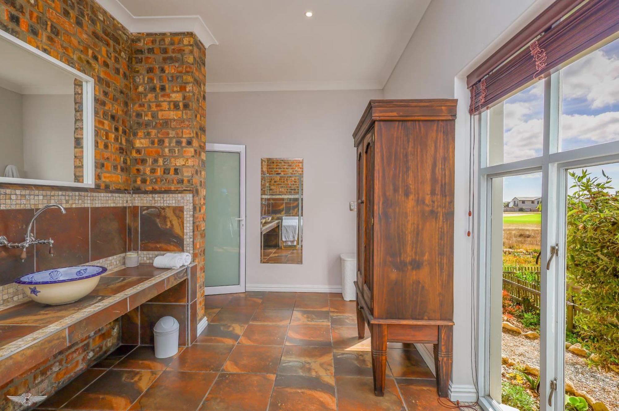 Flensborg Studios & Penthouse - Langebaan Golf Estate エクステリア 写真